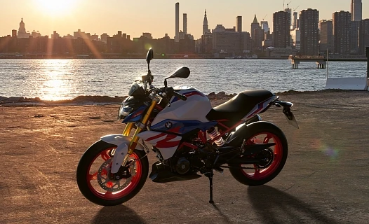 Nové BMW G 310 R - Tvůj osobní parťák pro všední dny.