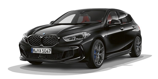 BMW M135i xDRIVE (F40) PAKET M PERFORMANCE BMW M135i xDRIVE (F40) PAKET M PERFORMANCE