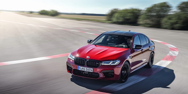 BMW M5 Competition v pohybu BMW M5 Competition v pohybu