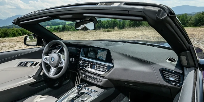 BMW Z4 interiér