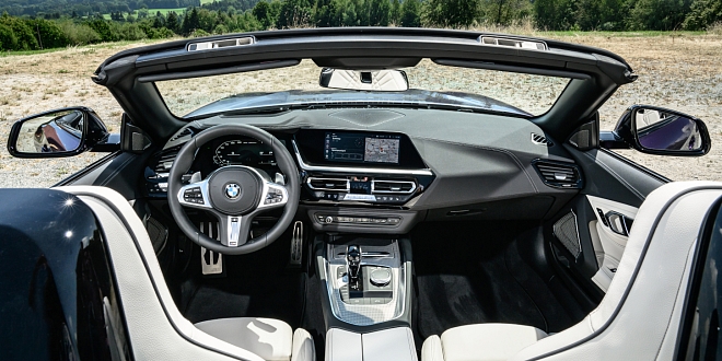 BMW Z4 M40i interiér BMW Z4 M40i interiér