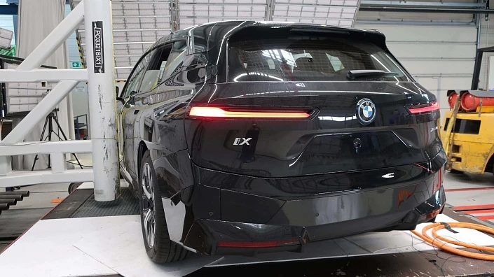 BMW iX - test2