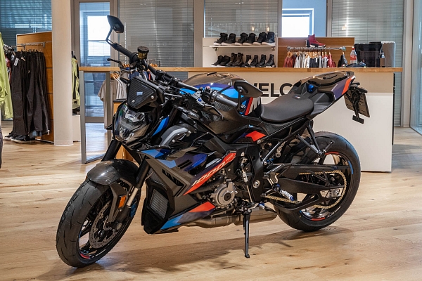 BMW M 1000 R