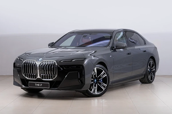 BMW i7 | xDrive60