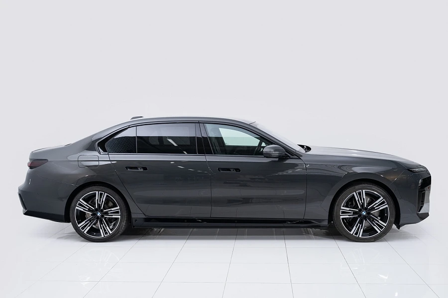 BMW i7 | xDrive60