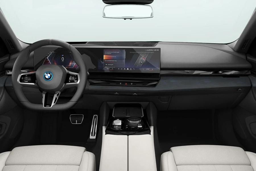 BMW i5 xDrive40 Touring